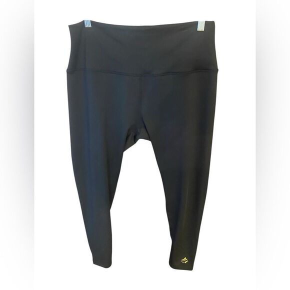 Loco Skaile Sz L Black Pull-On Yoga Exercise Everyday Capri Leggings - Picture 1 of 6